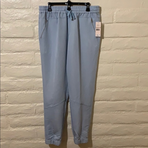 Nanette Lepore Pants - 🇺🇸 3/$13 Must Bundle 3 🇺🇸 items for discount.